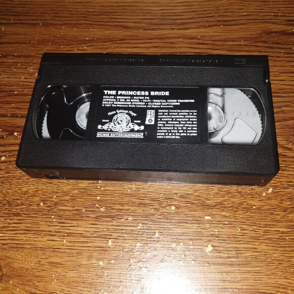 The Princess Bride (from 1987) MGM Family Edition (VHS, 1998) w/ Clamshell Case - Picture 8 of 8